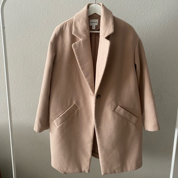 Elizabeth and James Peacoat - Picture 2 of 16